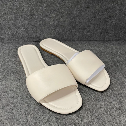 Set Lockup Leather Slide Sandal & Teri Signature Canvas Bag – CC